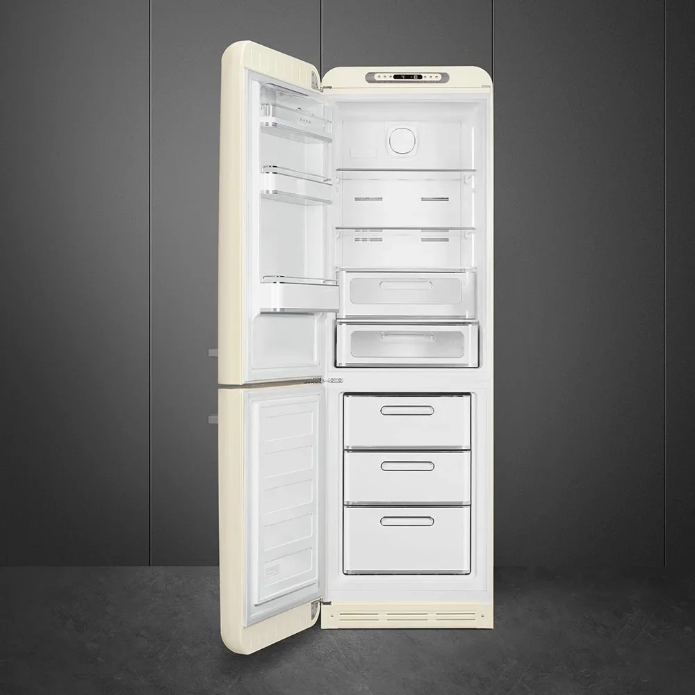 SMEG FAB32LCR6 Отдельностоящий двухдверный холодильник, стиль 50-х годов, 60 см, кремовый, No-frost,
